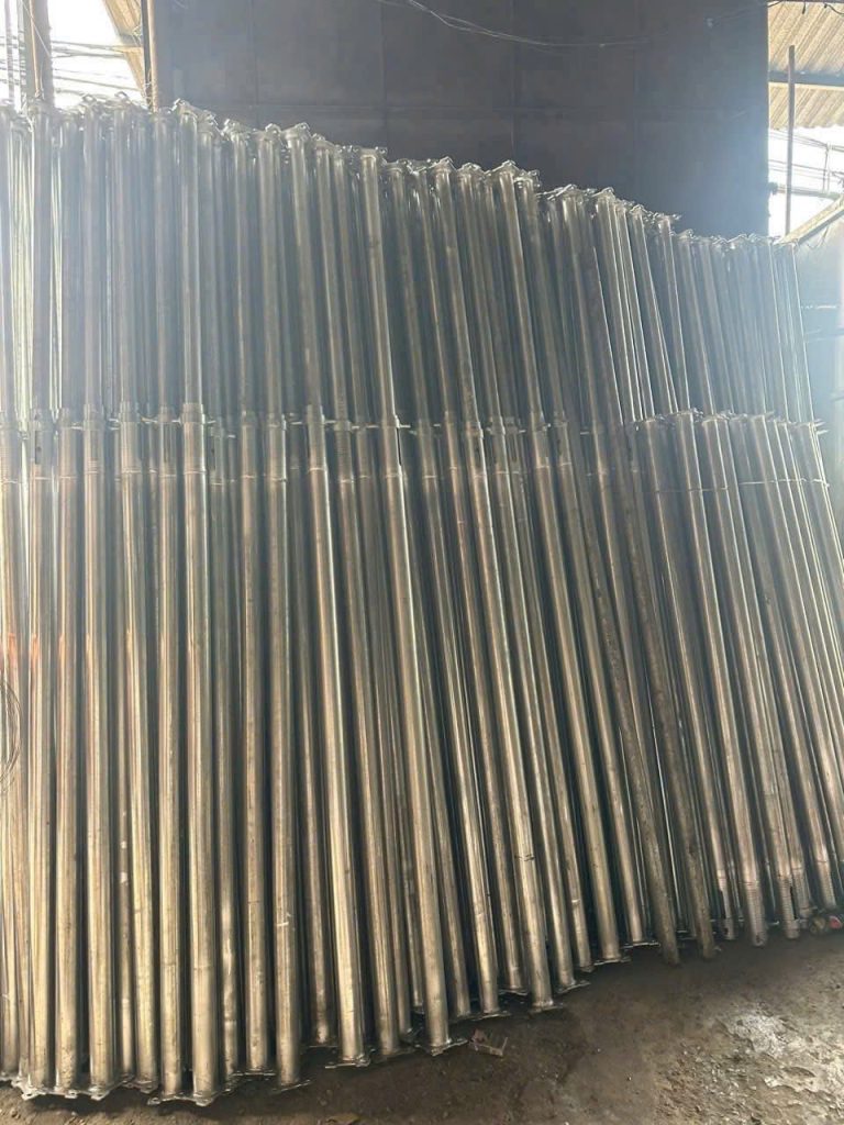 Giá cây chống tăng giàn giáo tại TPHCM mới nhất 11 mua cay chong tang gia re 2